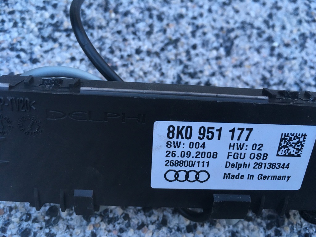 CZUJNIK SENSOR RUCHU ALARM 8K0951177 AUDI A4 A5 Q5 7220357293