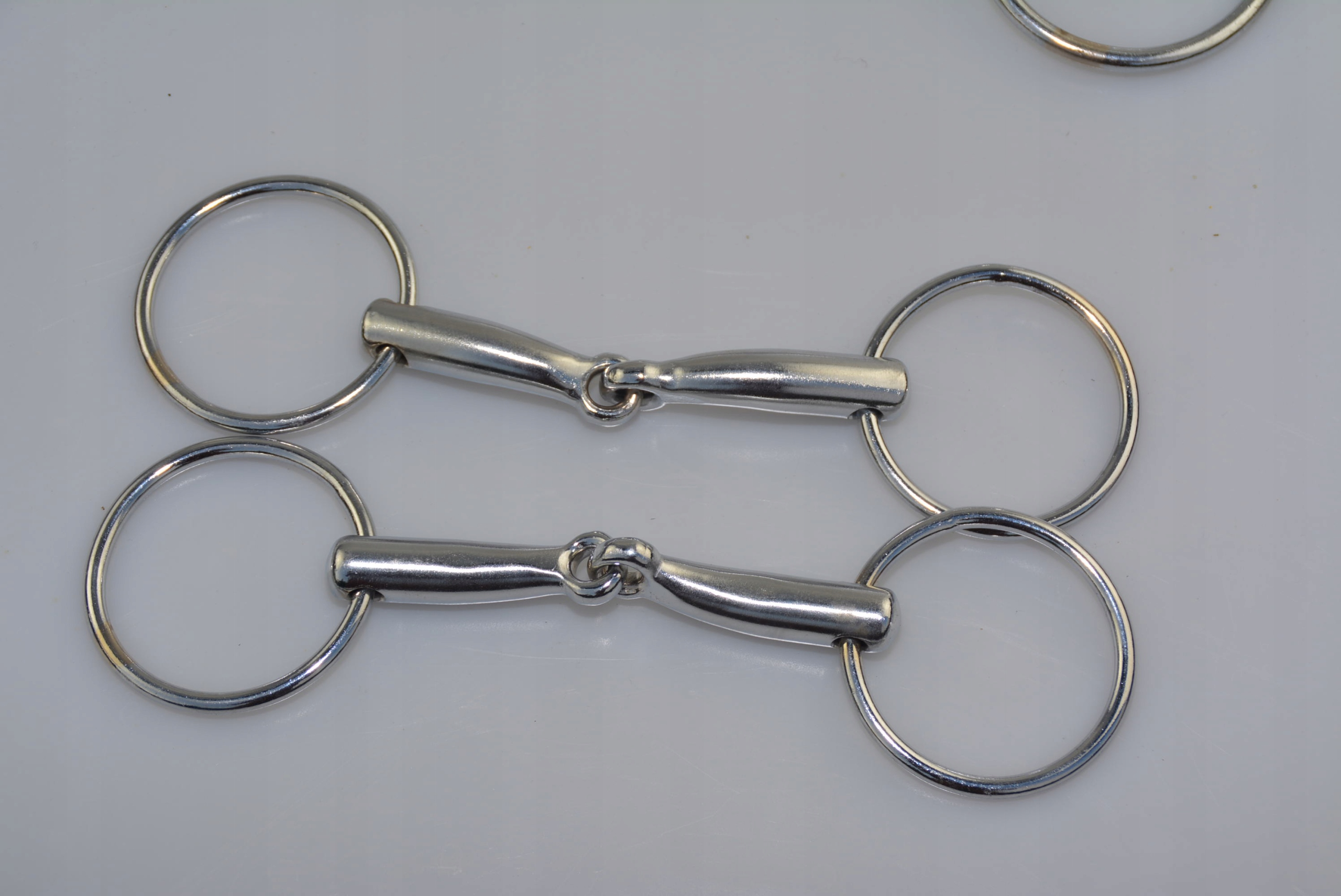 WĘDZIDŁO ŁAMANE NA KUCA 10,5 CM Rozmiar 10.5 cm