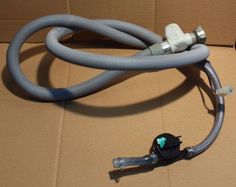 WĄŻ ZASILAJĄCY ELEKTROZAWÓR DO ZMYWARKI AMICA Producent Electrolux