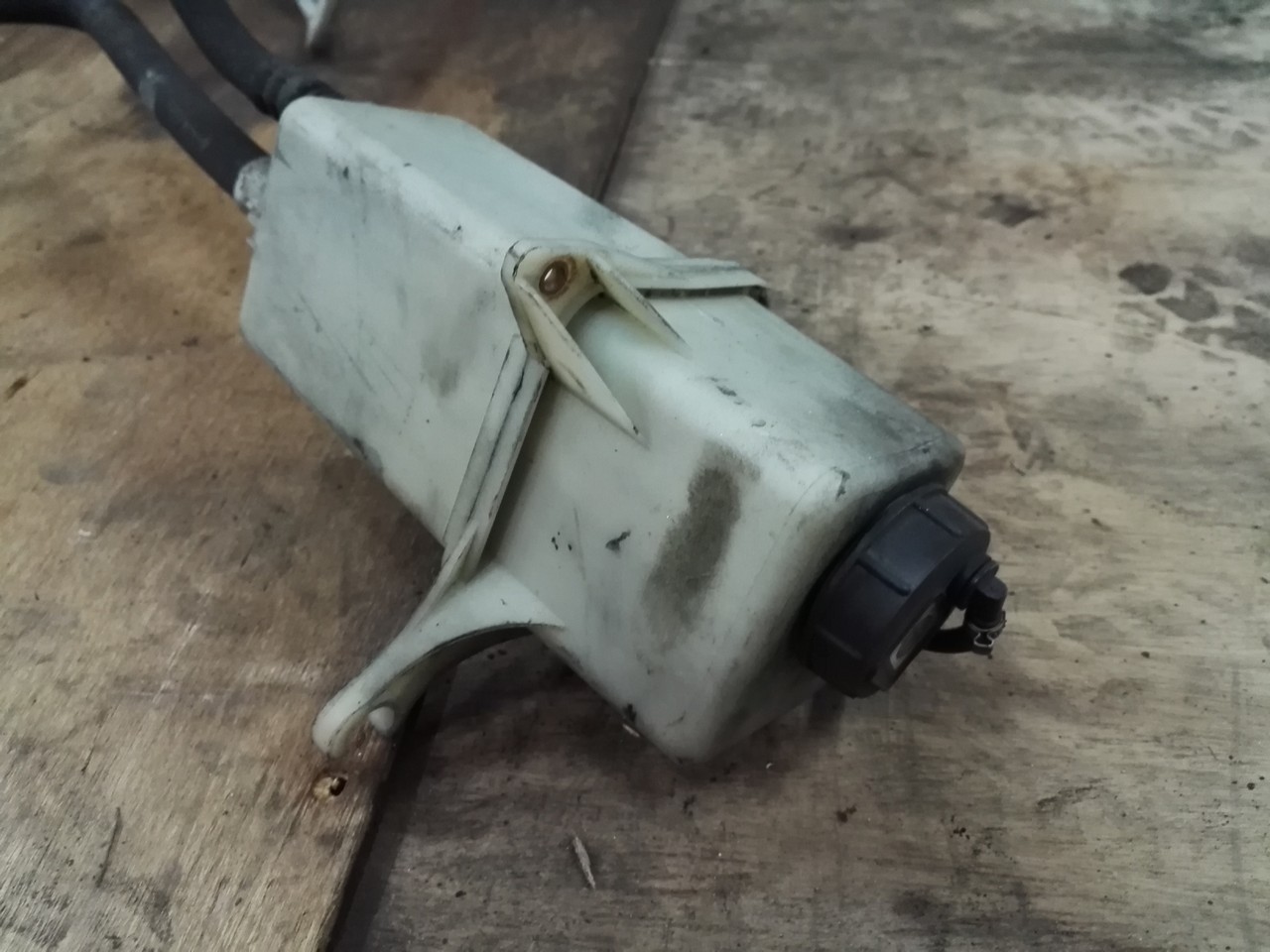 Zbiorniczek Wspomagania Boxer Ducato Jumper 06 11