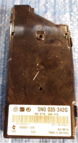 VW MUSIC МУЛЬТИМЕДИЙНЫЙ ИНТЕРФЕЙС MEDIA IN 5N0035342G