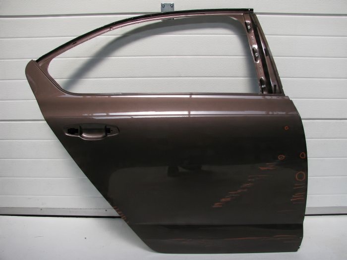 ШКОДА OCTAVIA 3 III HB 5E5 ДВЕРІ ПРАВИЙ ЗАД.