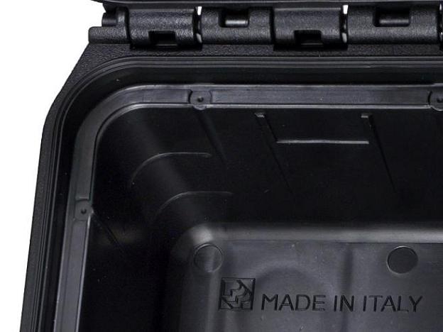 WODOODPORNA WŁOSKA WALIZKA Z CERTYFIKATEM IP67 Rodzaj walizka