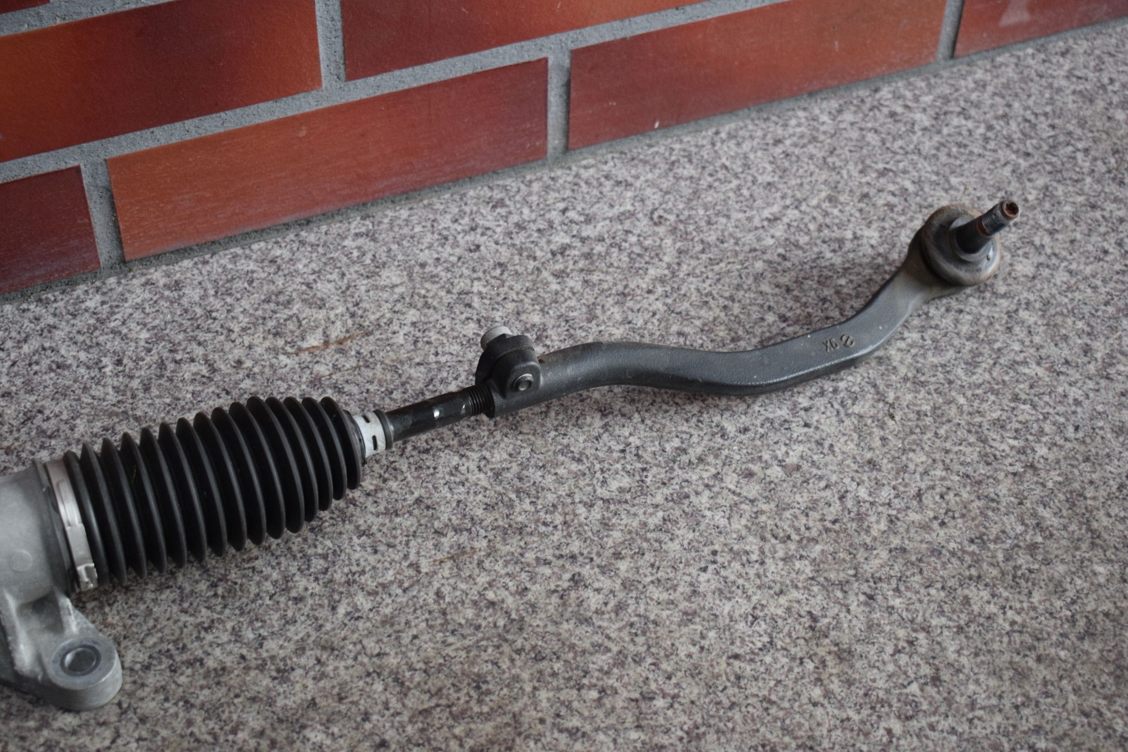 Левый наконечник ручки MINI COOPER R60 R61