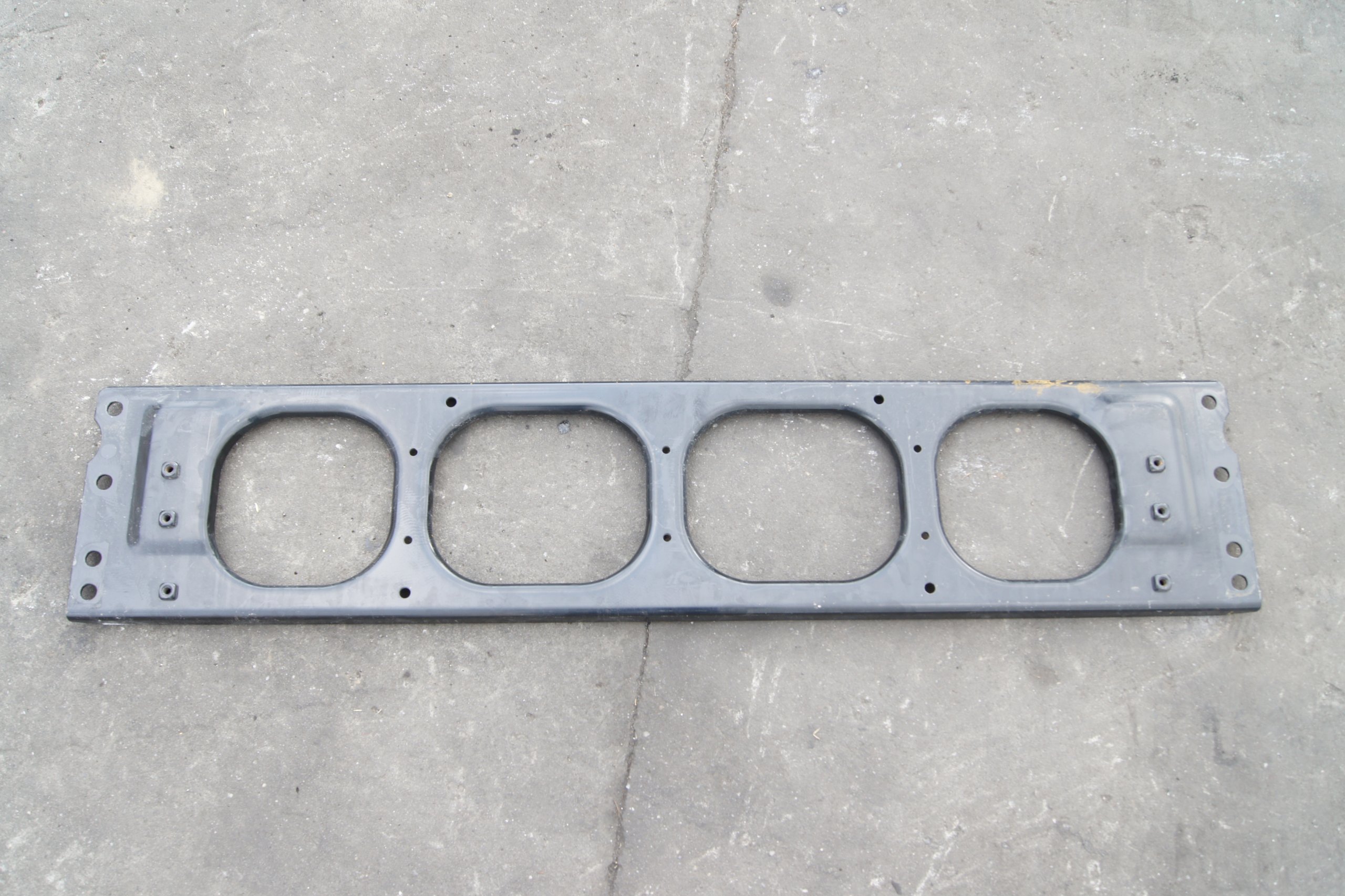 Volvo FH4 листового металла гвардии подкрепление кронштейн FH 4