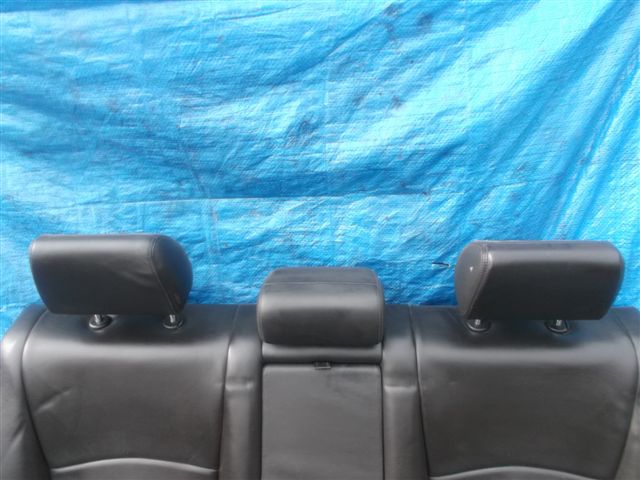 ПІДГОЛОВНИК ЗАД. ЗАДНІЙ SKORA JAGUAR X350 XJ Xj6 Xj8