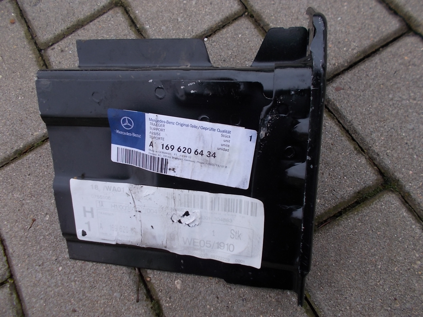 MERCEDES A W169 ЧЕТВЕРТИНА ЛОНЖЕРОН ПРАВА ПЕРЕД