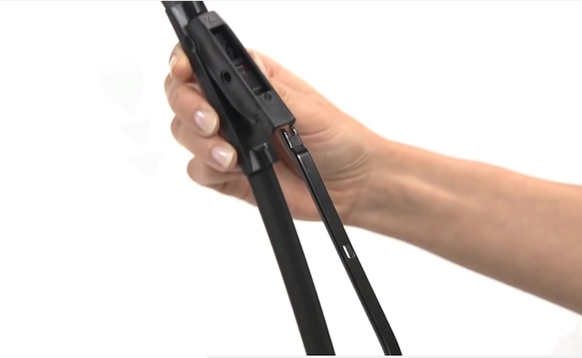 WYCIERACZKI BOSCH MINI R56 04.2012-11.2013 Mini Clubman R55 EAN (GTIN) 4047025085267