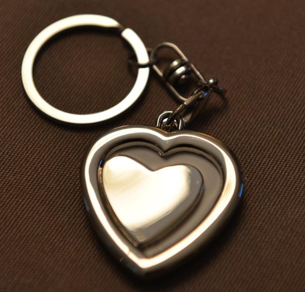 BRELOK DO KLUCZY ZE ZDJĘCIEM serce wys 24h Kolor inny kolor