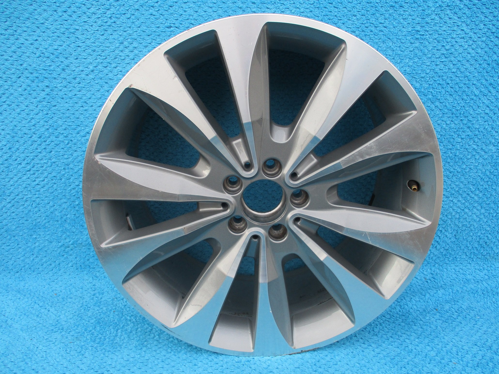 MERCEDES ОСНОВНИЙ ML W166 FELGAjx20 Et57 A1664011802