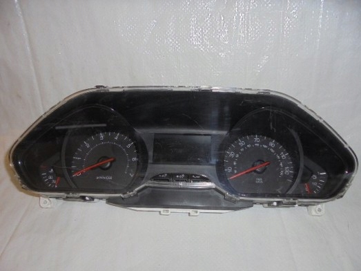 peugeot 208 спидометр часы 9801906780