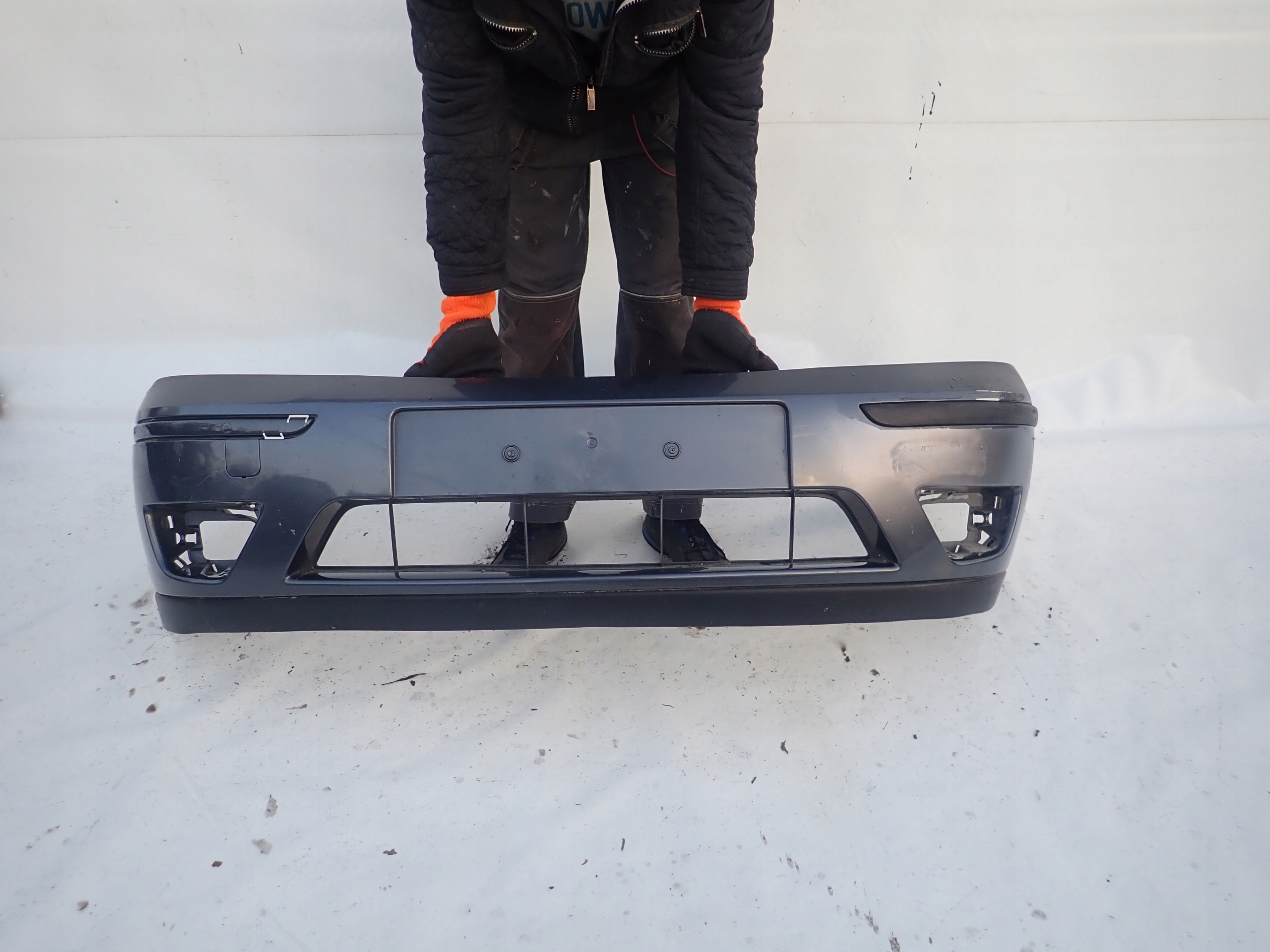 FORD FOCUS and LIFT 01-04 bumper front front