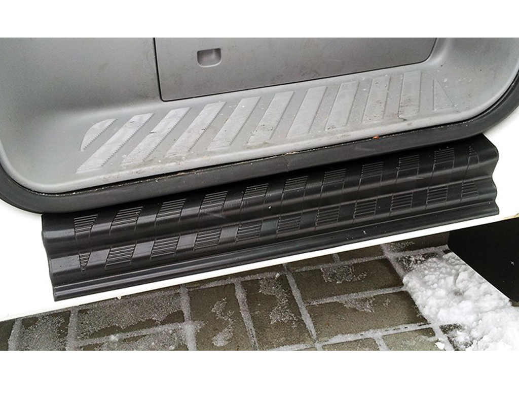 Listwy Nakladki progowe progi MERCEDES SPRINTER