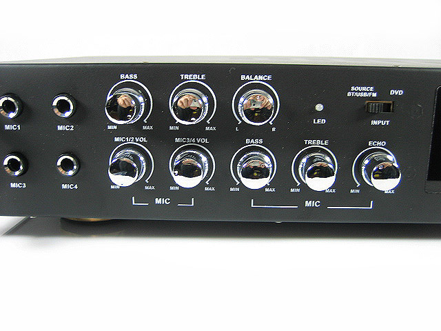 ZESTAW KARAOKE 600W MIKROFONY BEZPRZEWODOWE +KABLE Waga produktu z opakowaniem jednostkowym 3 kg