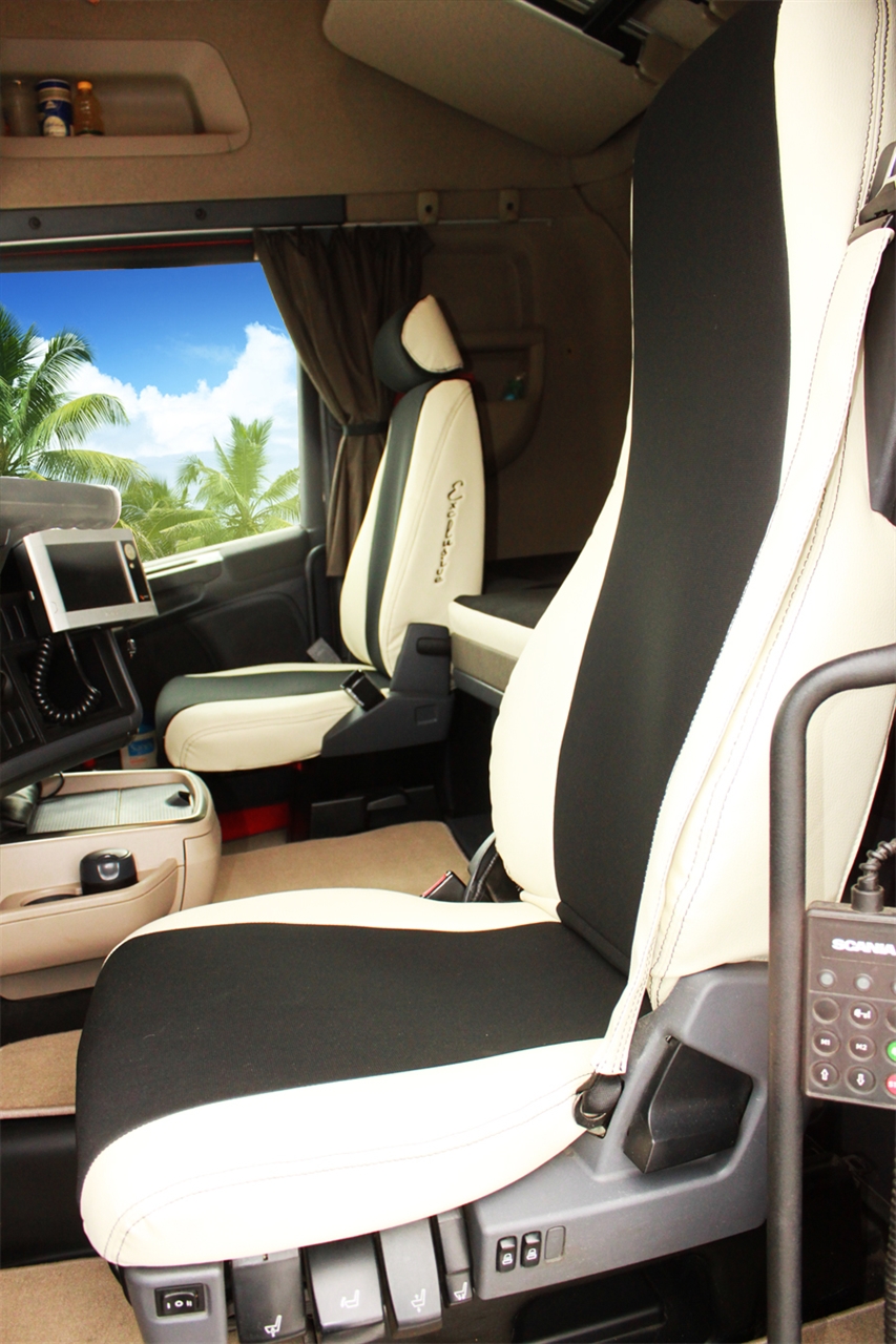 POKROWCE SIEDZEŃ TIR SCANIA R SKAJ Waga produktu z opakowaniem jednostkowym 3 kg