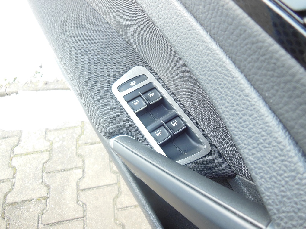 DO VOLKSWAGEN VW GOLF R VII MK7 HIGHLINE BLUEMOTIO Producent Inox