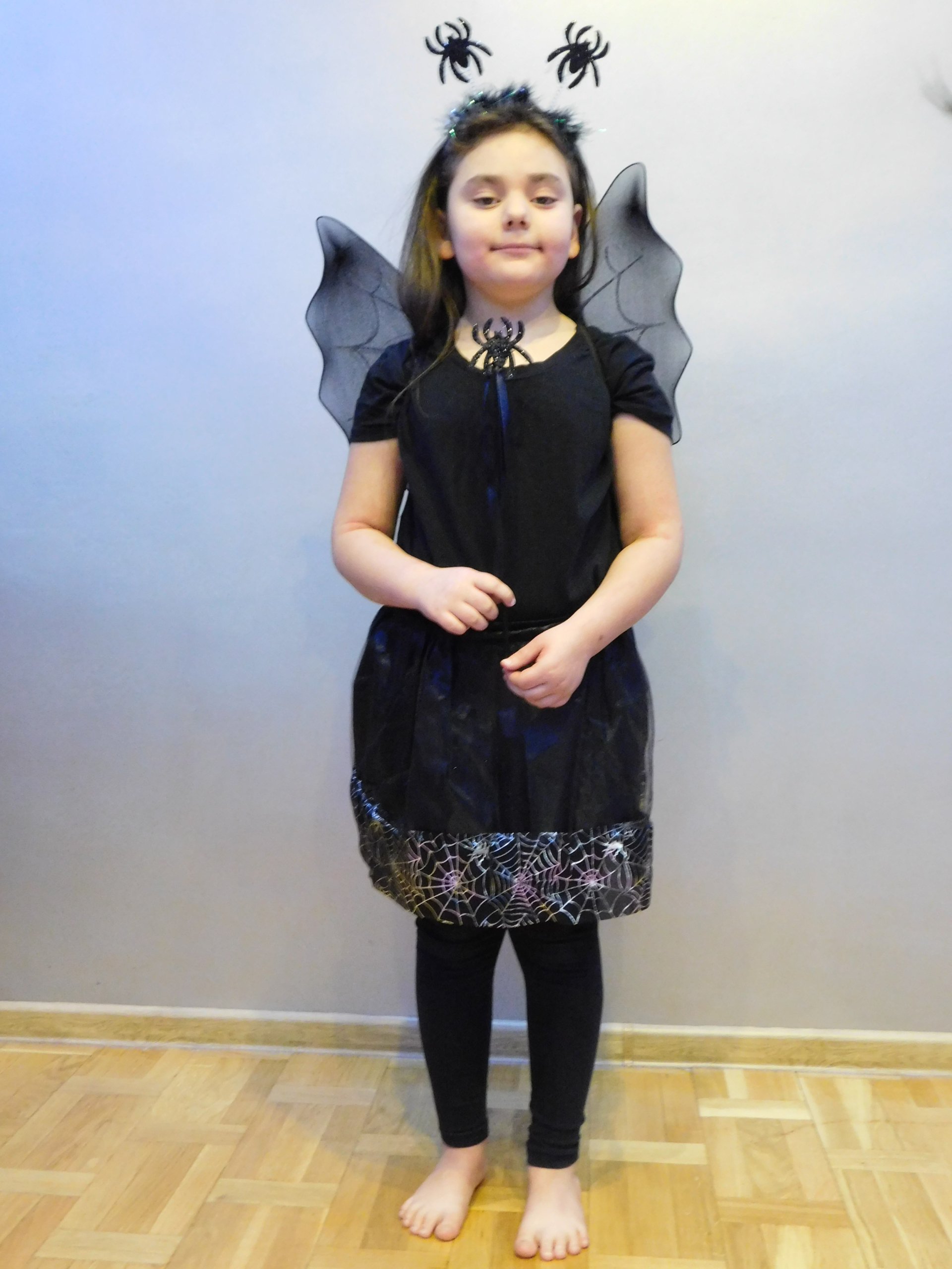 STRÓJ CZAROWNICA CZAROWNICY PAJĘCZARKA HALLOWEEN Marka Tropic