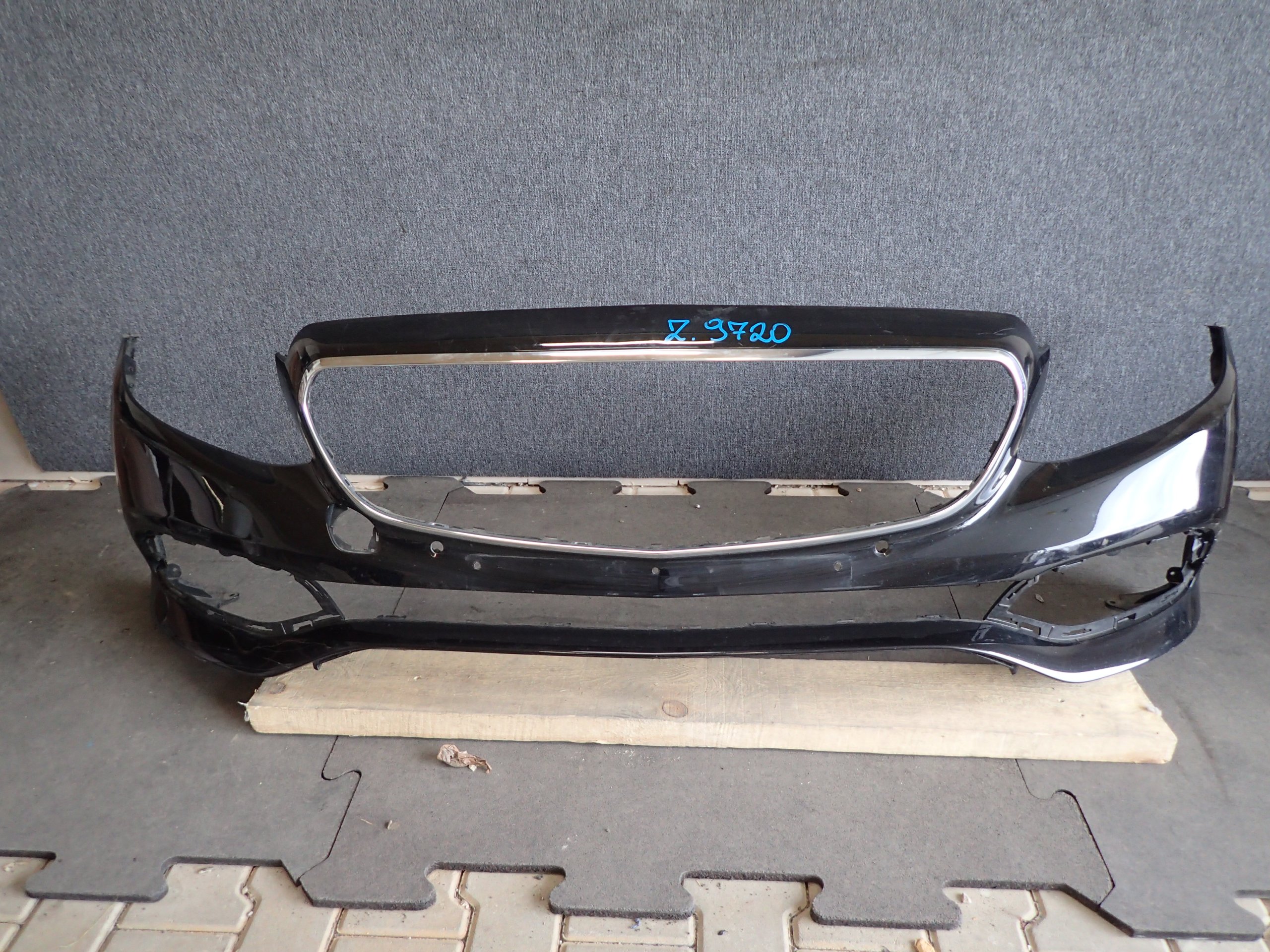 PARAURTI ANTERIORE MERCEDES E KLASA W213