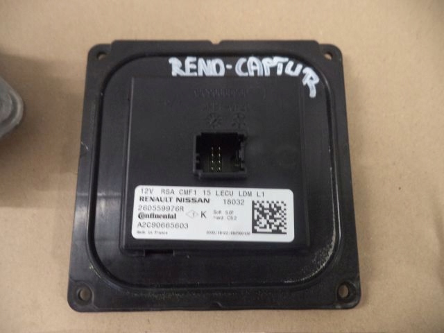 renault CAPTUR модуль led 260559976R