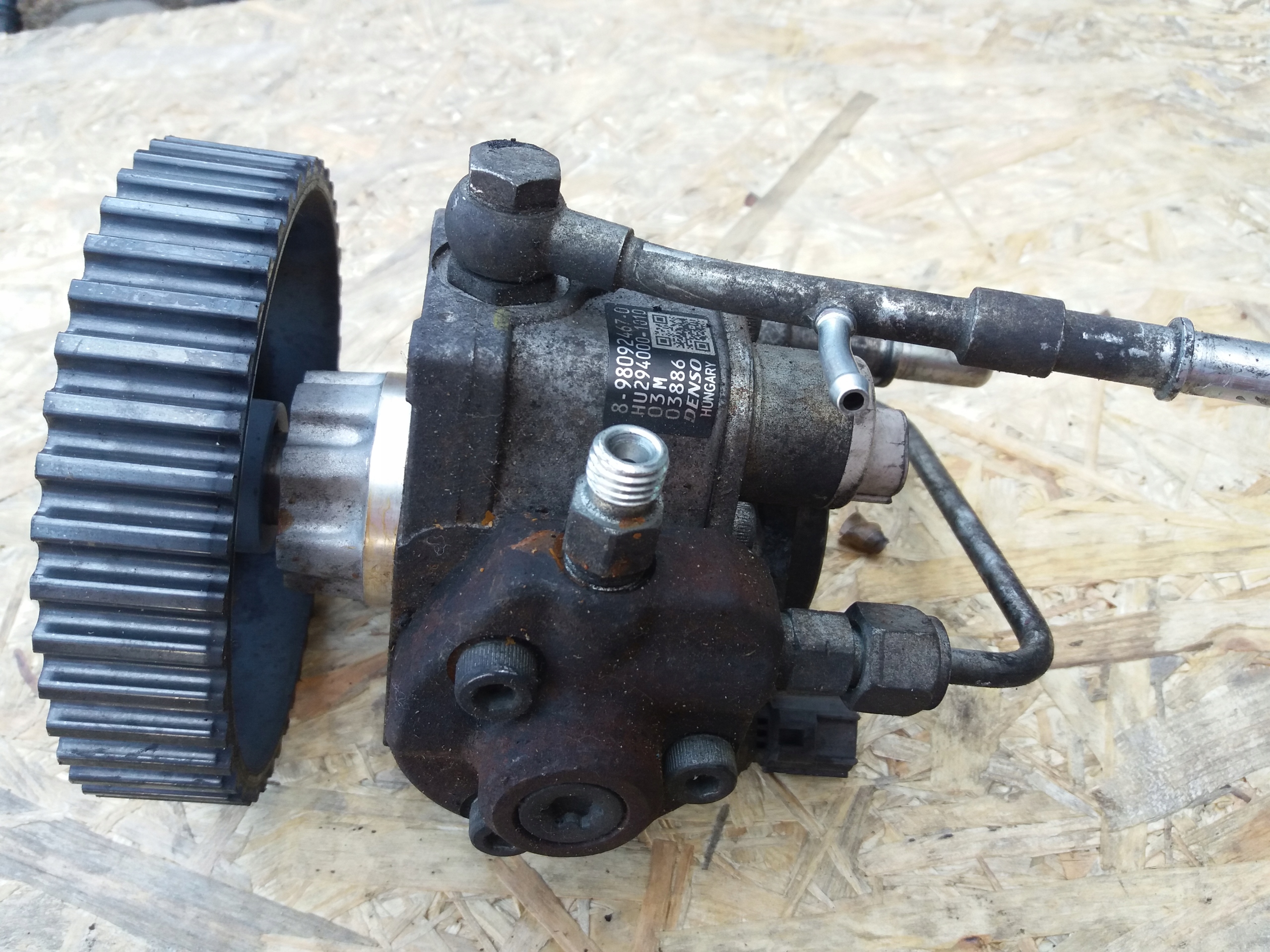 ПАЛИВНИЙ НАСОС MERIVA B 1.7 CDTI A17DTR