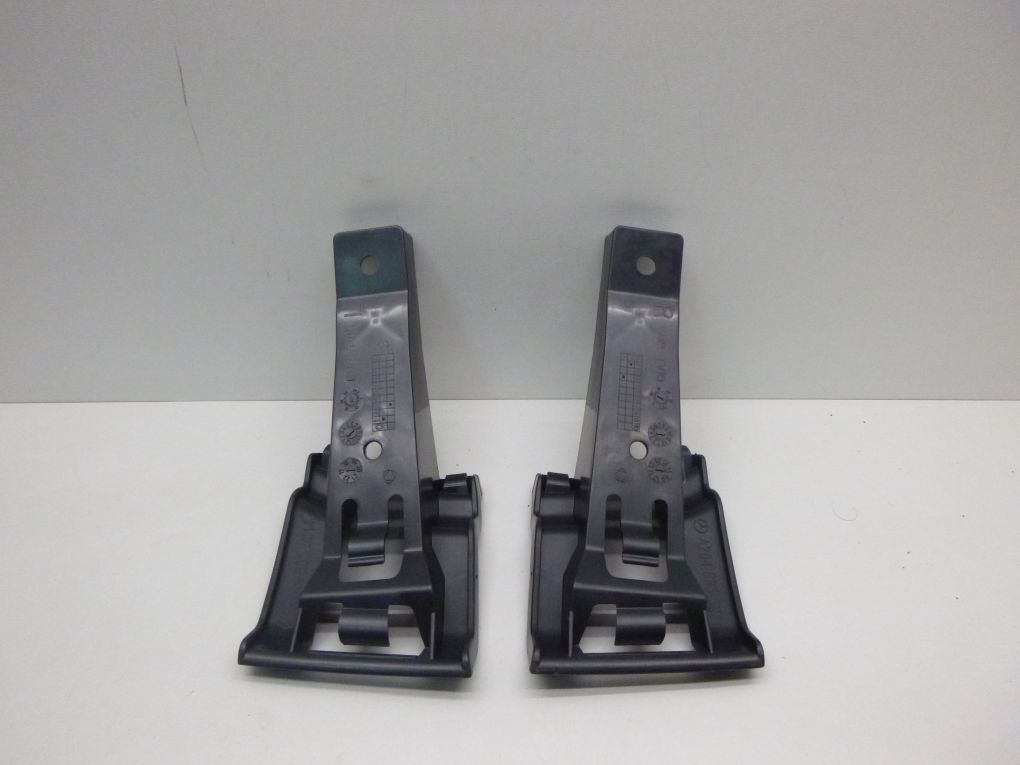 MERCEDES C KLASA W 204 support holder of a bumper