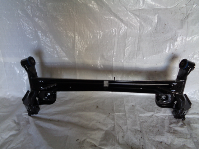 DACIA LOGAN MCV BELKA ZAWIESZENIE TYLNE NOWE ORYGINALNE 555012012R Numer katalogowy części 555012012R