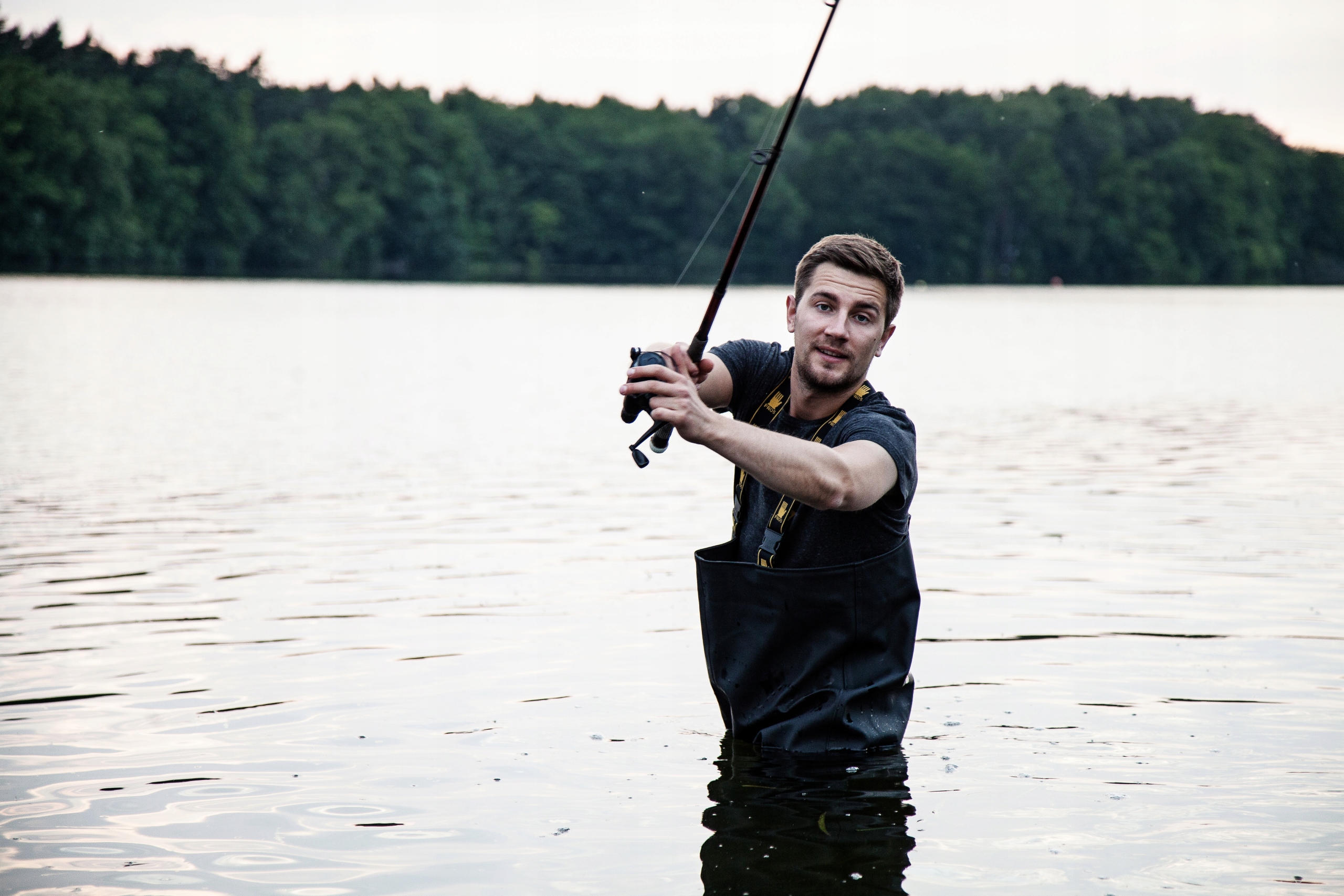 Spodniobuty Wodery Czarne Wędkarskie PROS rozm.44 Rozmiar 44