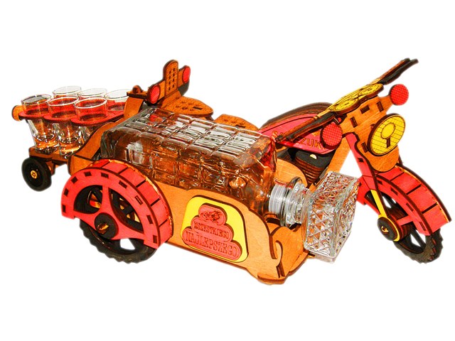 

Karafka z kieliszkami Motor przyczepa 18 30 40 50