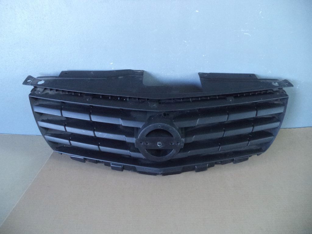 NISSAN ALMERA CLASSIC B10 2006-2014 ATRAPA GRILL