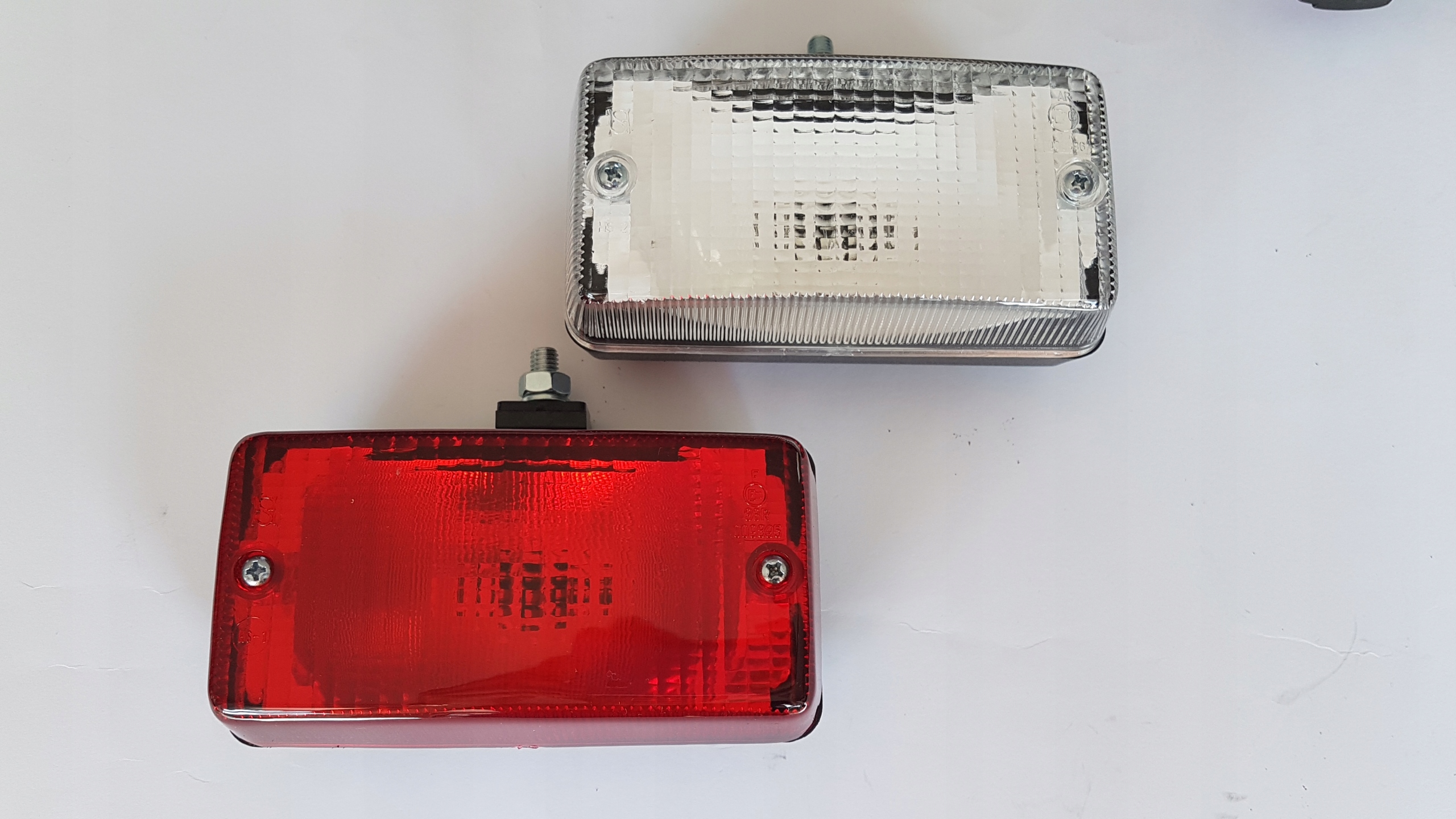 LAMPA COFANIA wsteczna TYLNA AUTO USA HOMOLOGACJA EAN (GTIN) 5903116340600