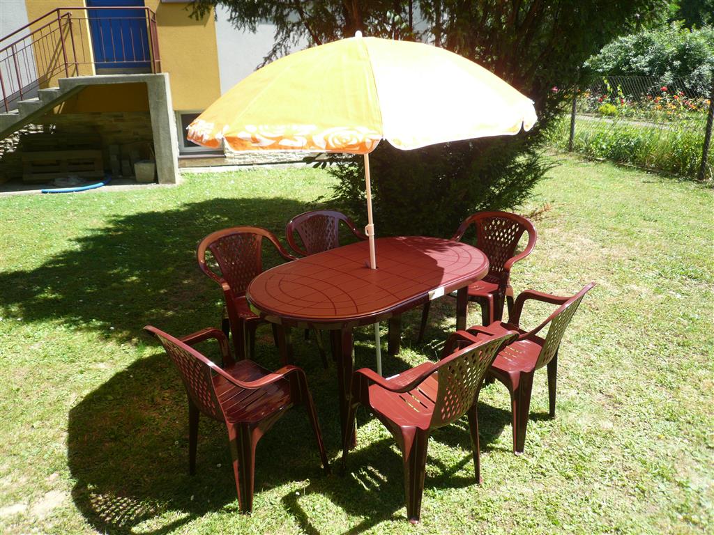 MOCNY OGRODOWY ZESTAW BORDO 6+1 DUŻY STÓŁ +PARASOL Kod producenta 123