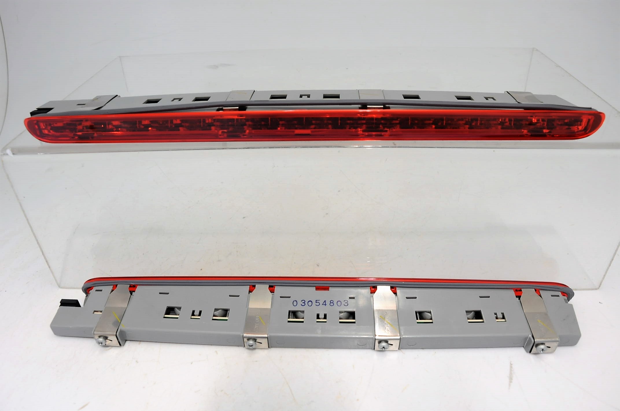 MERCEDES W203 2000 07 LAMPA SWIATLO STOP LED NOWE Producent czesci Depo