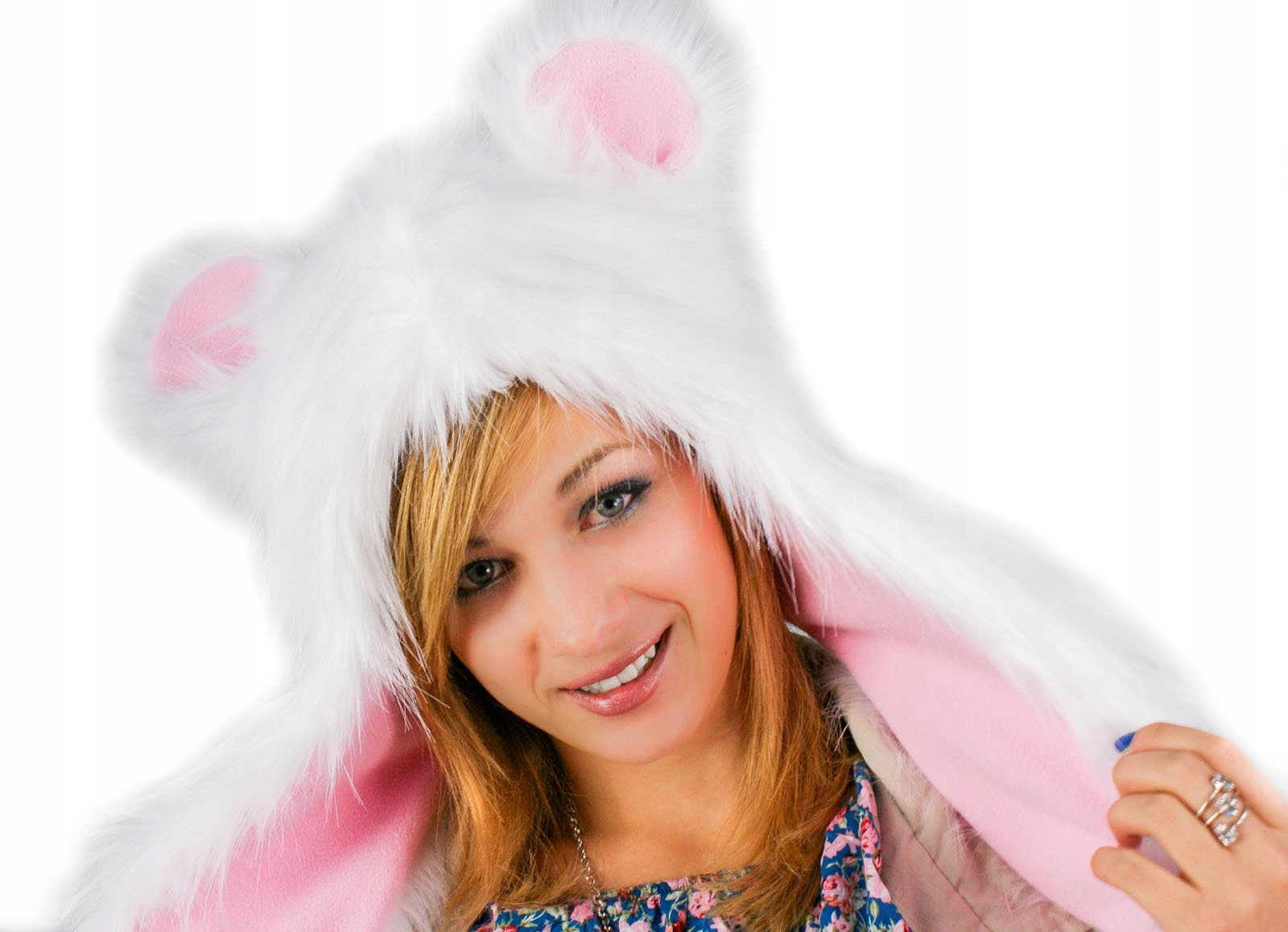 

Czapka Maskotka Myszka W Sieci Plusz Sr L Jakość
