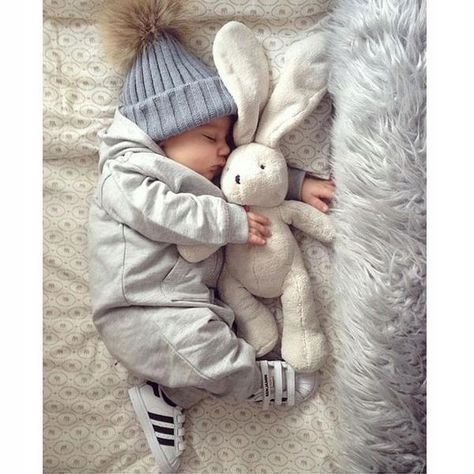 CIEPŁE BUCIKI NIEMOWLĘCE BIEDRONKA 6-12 MSC Marka Inna marka