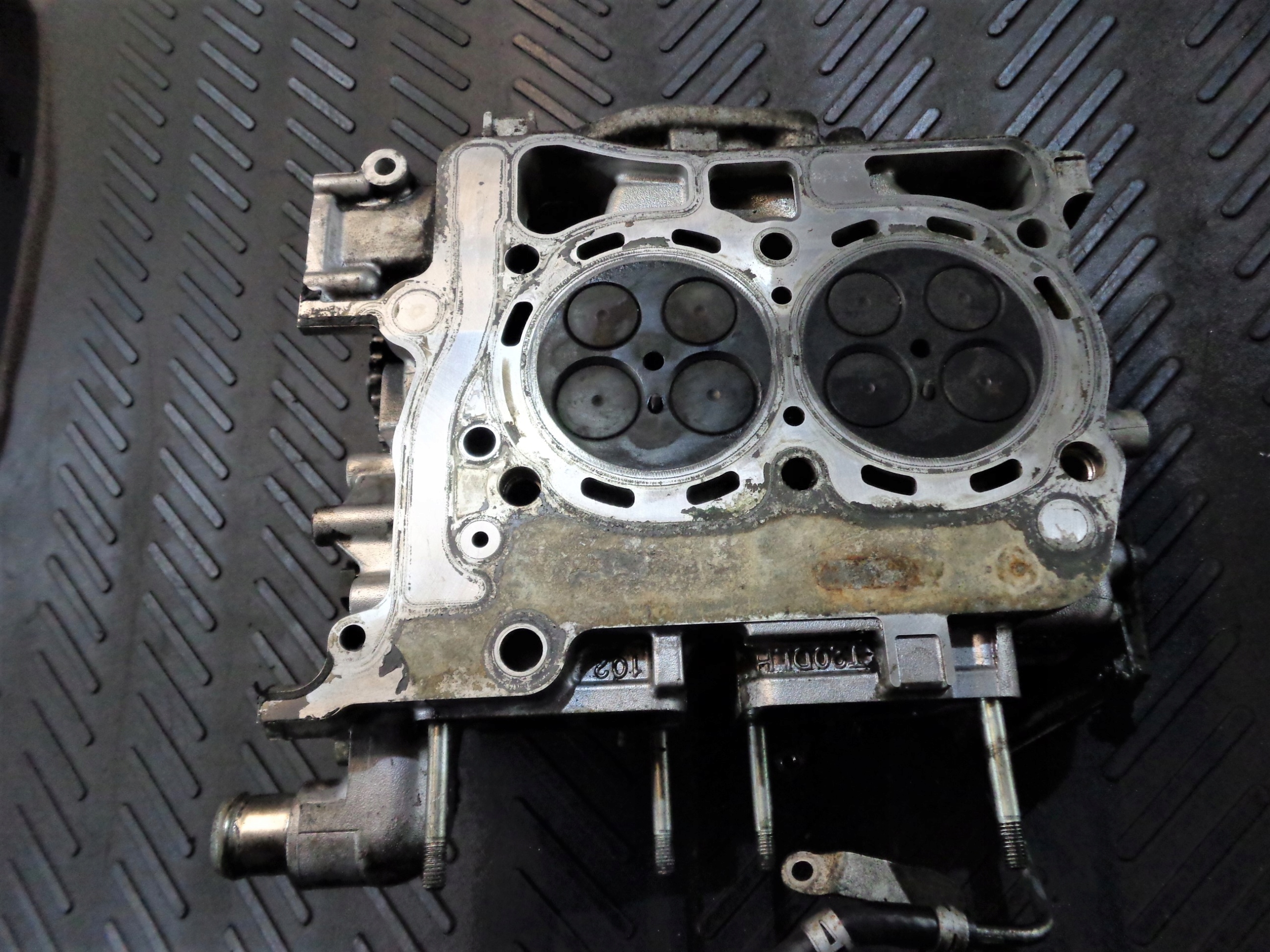 head. complete SUBARU IMPREZA GH 2.0 D EE20ZL