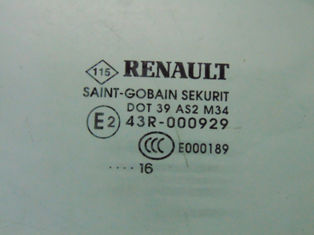 Стекло двери правое переднее RENAULT TALISMAN 2016r