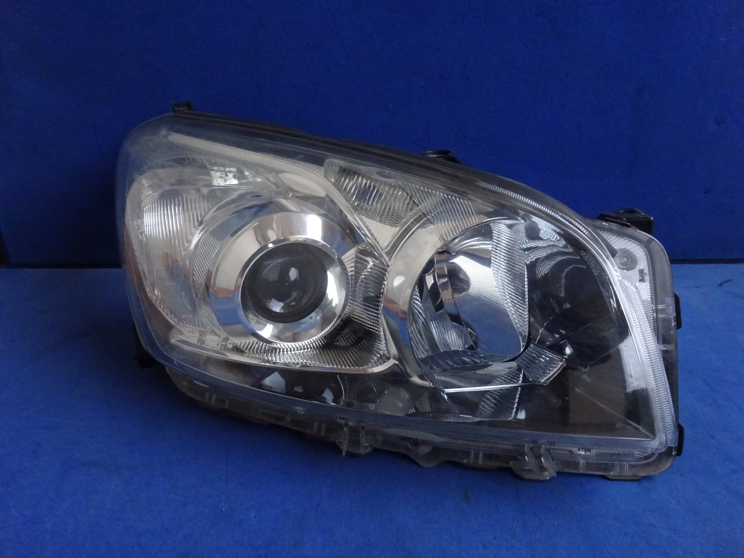 TOYOTA RAV-4 2008-2010 08-10 ФАРА ФАРА ПРАВА