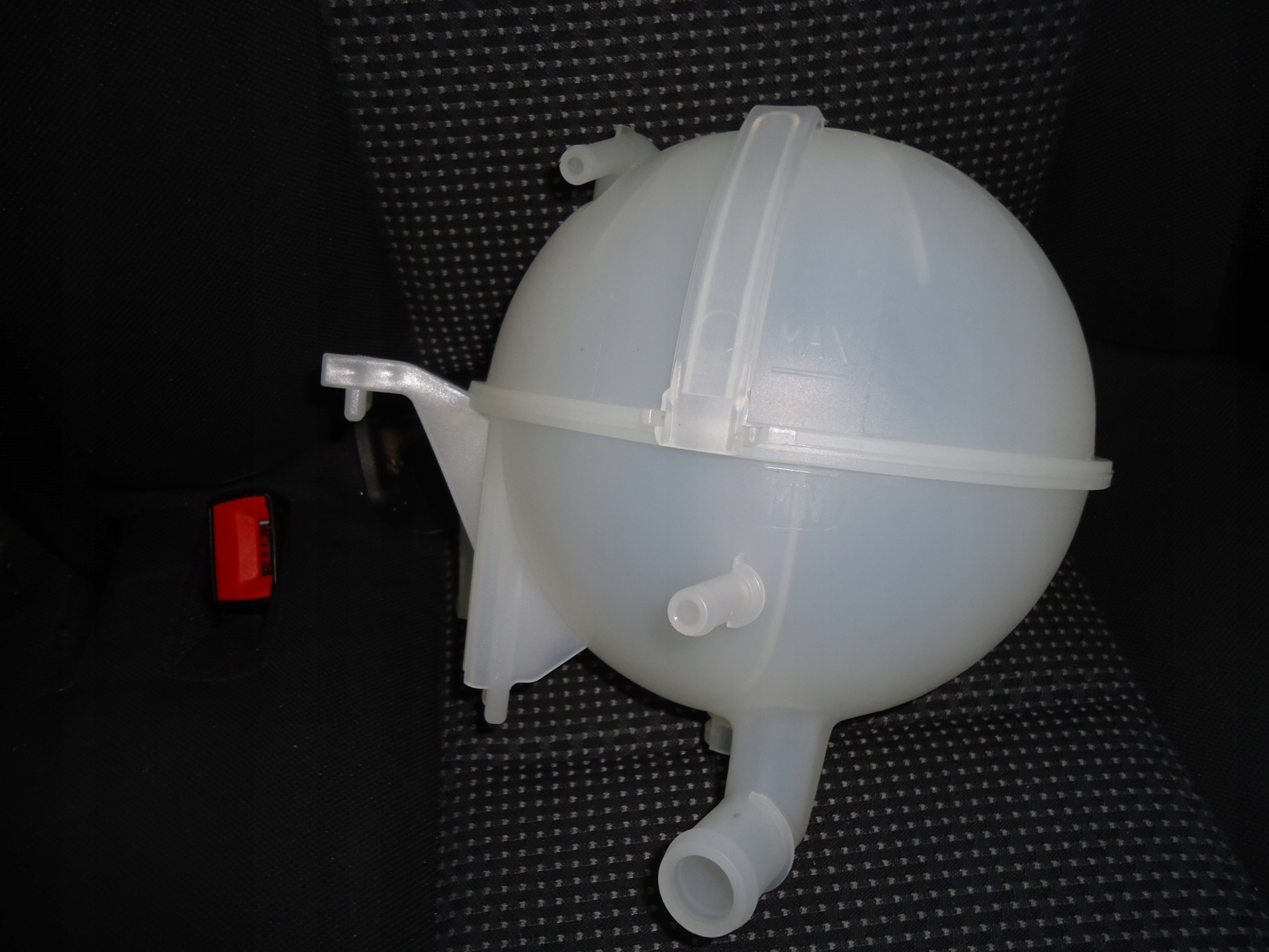 ZBIORNICZEK PLYNU CHLODNICZEGO SPRINTER WDB 906