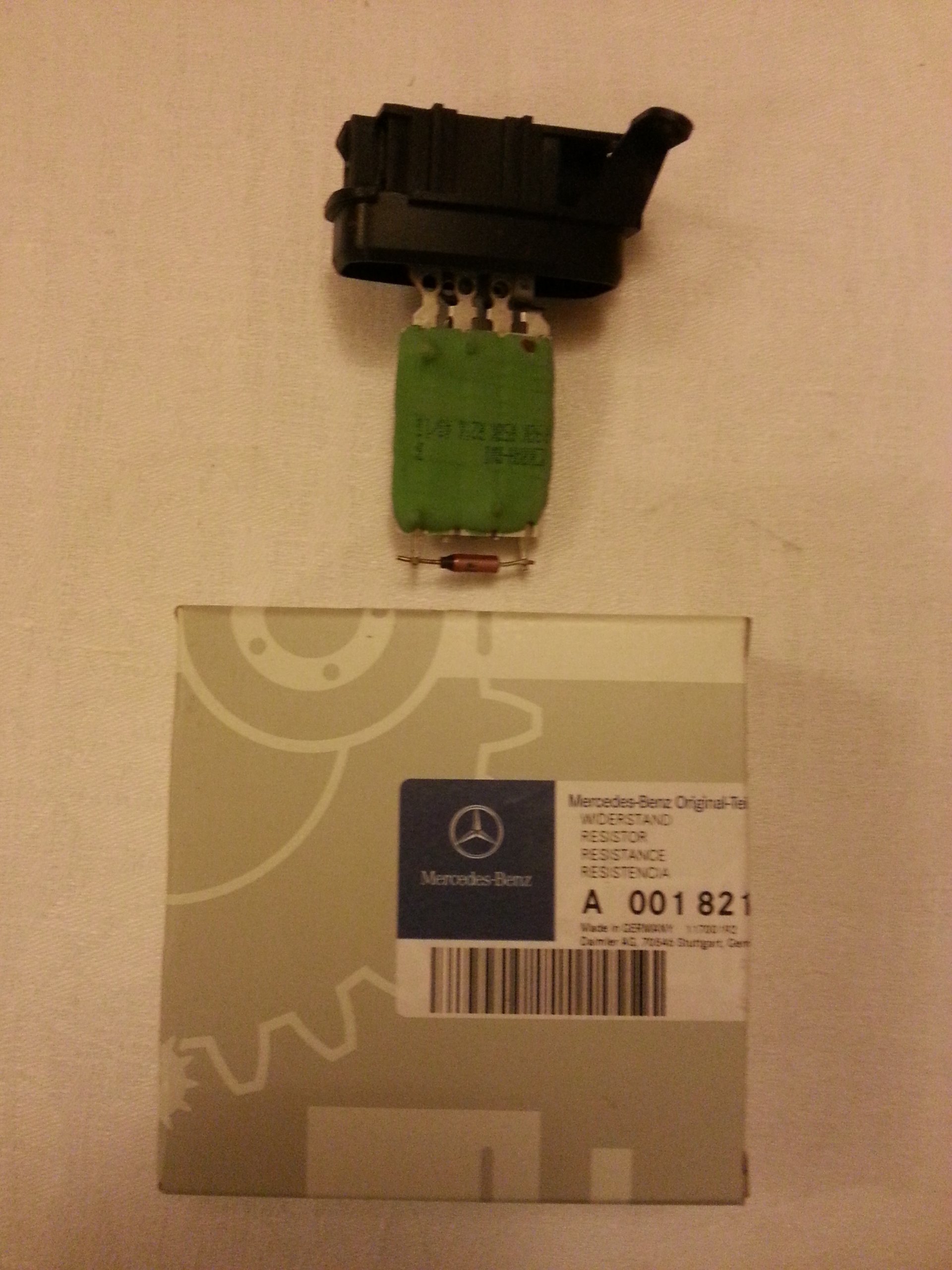 Mercedes Sprinter воздуходувка резистор 0018211360