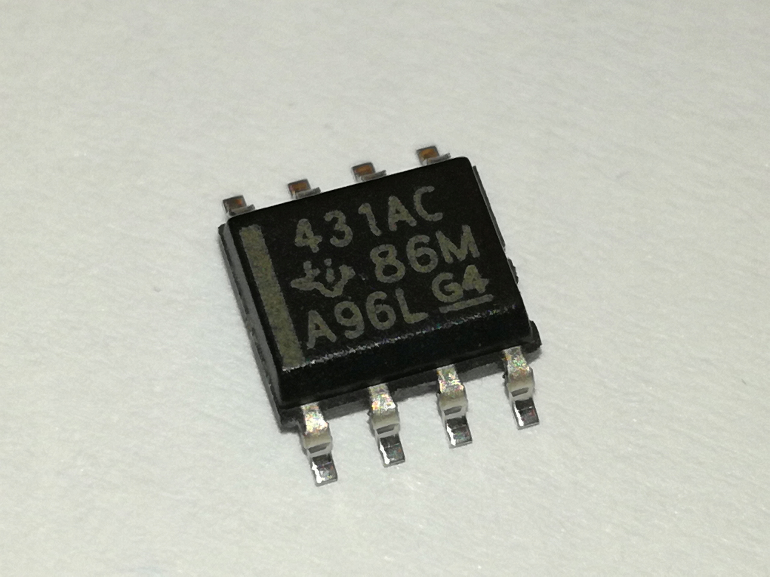 TL431ACD Źródło napięcia 2,495V 1% SO8 Texas 10szt Kod producenta TL431ACD