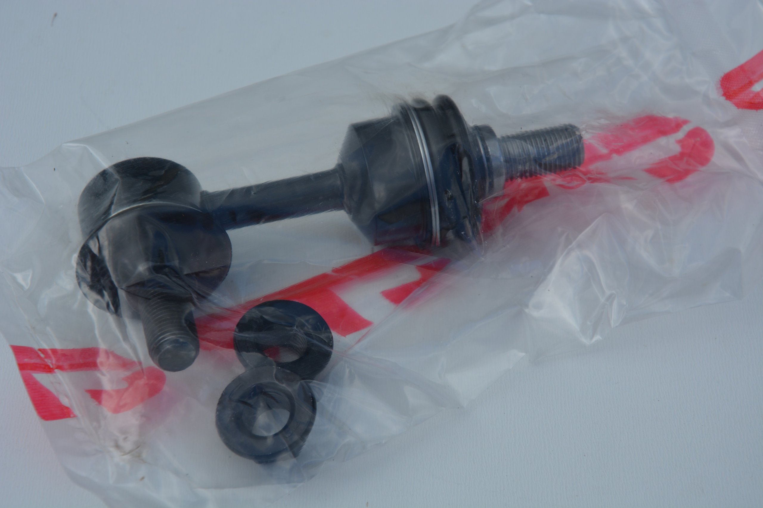 SPORTAGE IX35 I30 ŁĄCZNIK STABILIZATORA TYŁ LEWY Producent części CTR