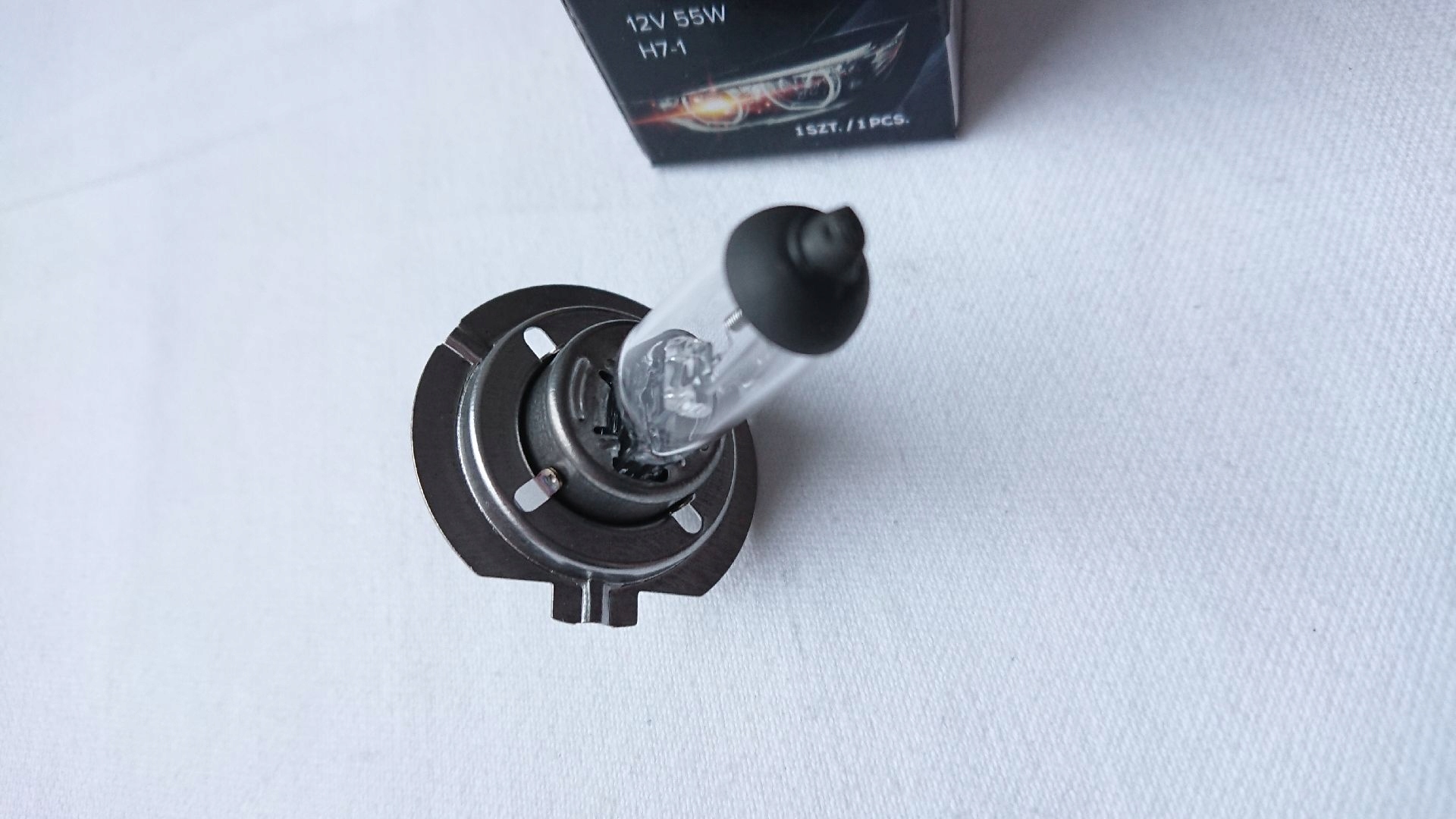 ŻARÓWKA 12V H7 55W PX26D WERTTEILE EAN (GTIN) 5908242781075