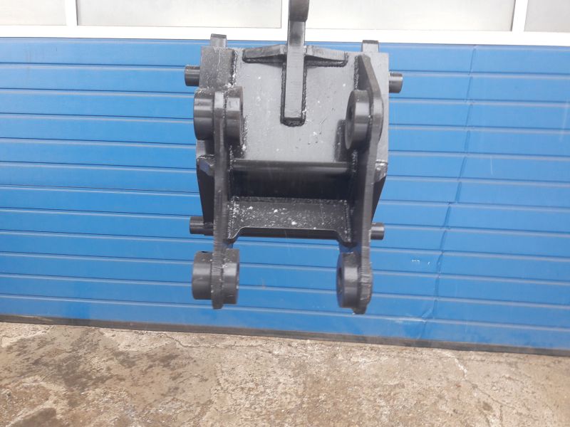 031 - VERACHTERT CW 40 БЫСТРОРАЗЪЕМНЫЙ МЕХАНИЧЕСКИЙ АДАПТЕР