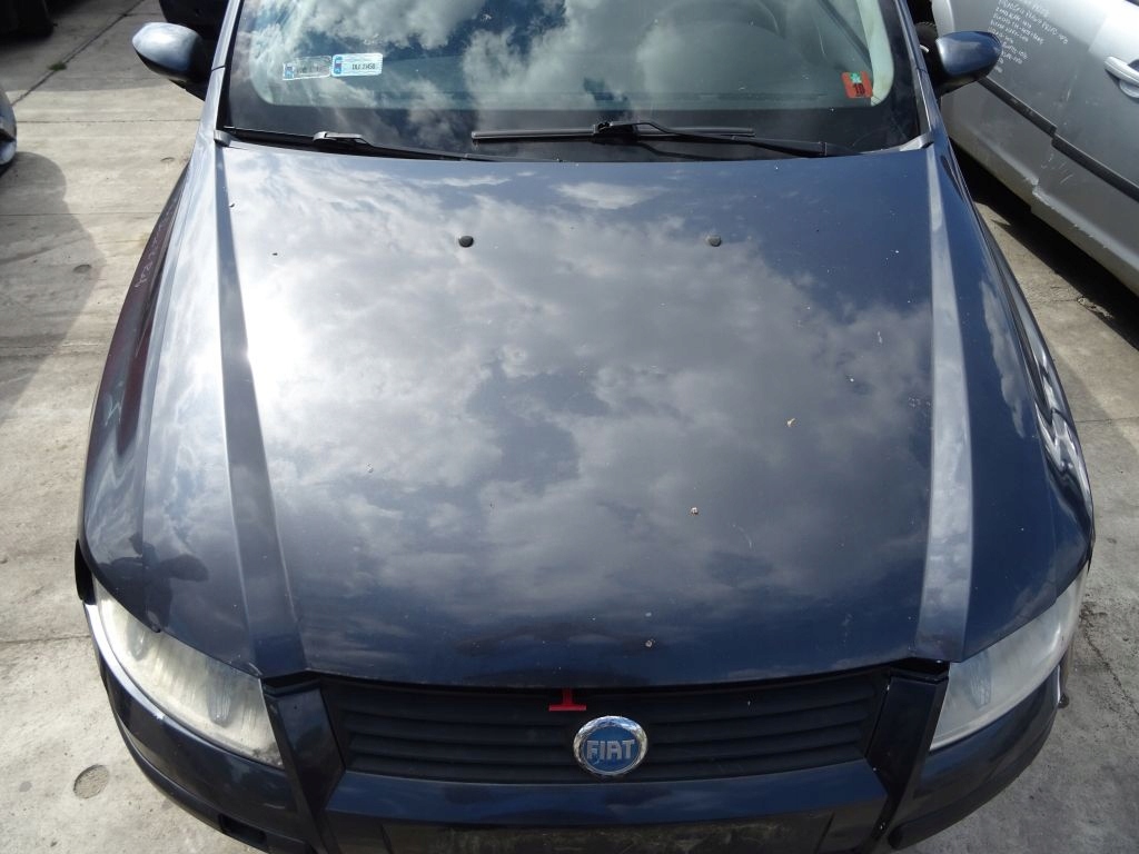 Fiat Stilo 5D bonnet