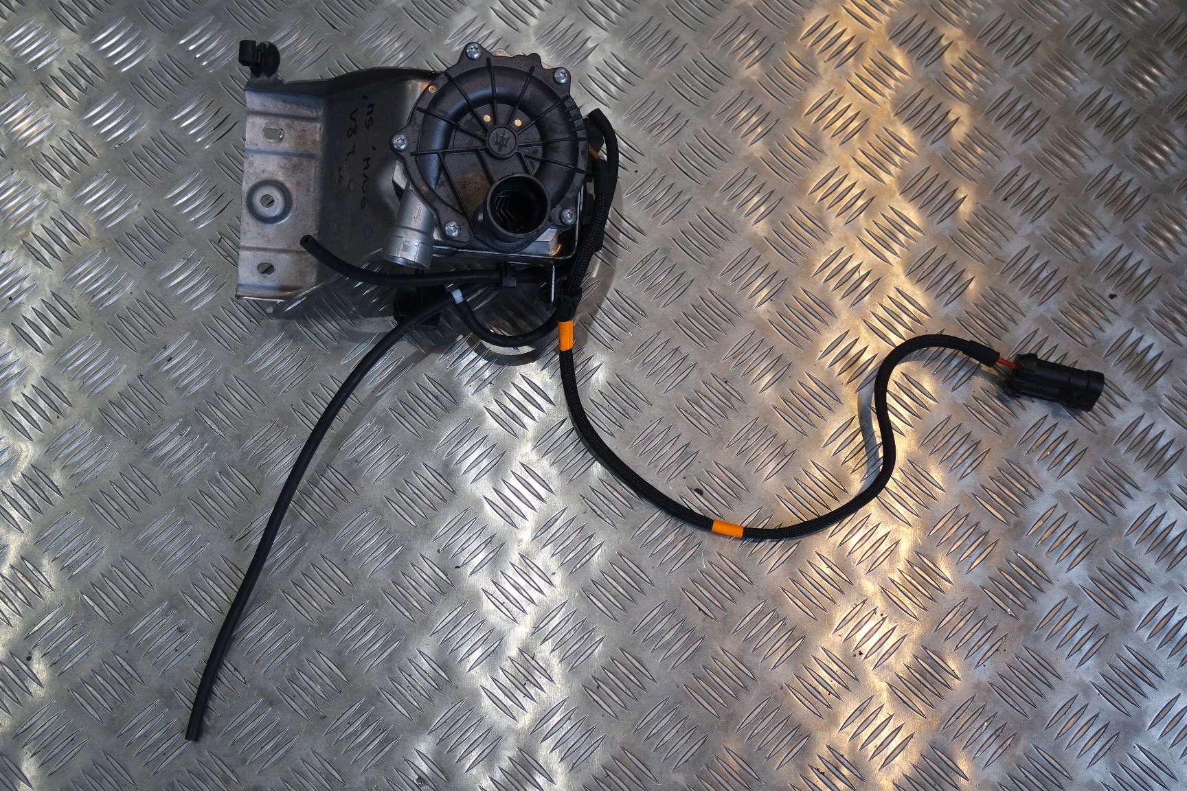 670003500 - Воздушный насос MASERATI QUATTROPORTE GTS M156