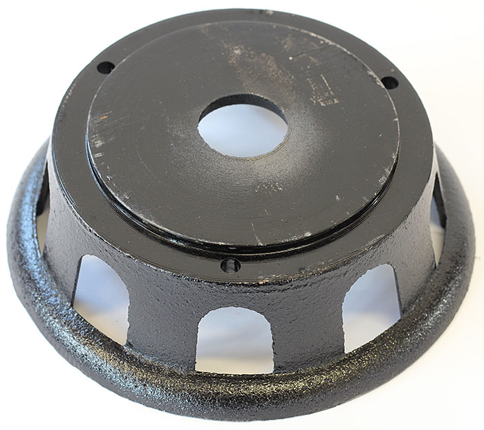 PODSTAWA ŻELIWNA SPÓD POMPY NIKLOWANEJ DO SZAMBA