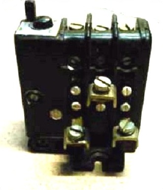 

Przekaźnik Termiczny TSA16A zakres 3,0A-4,5A