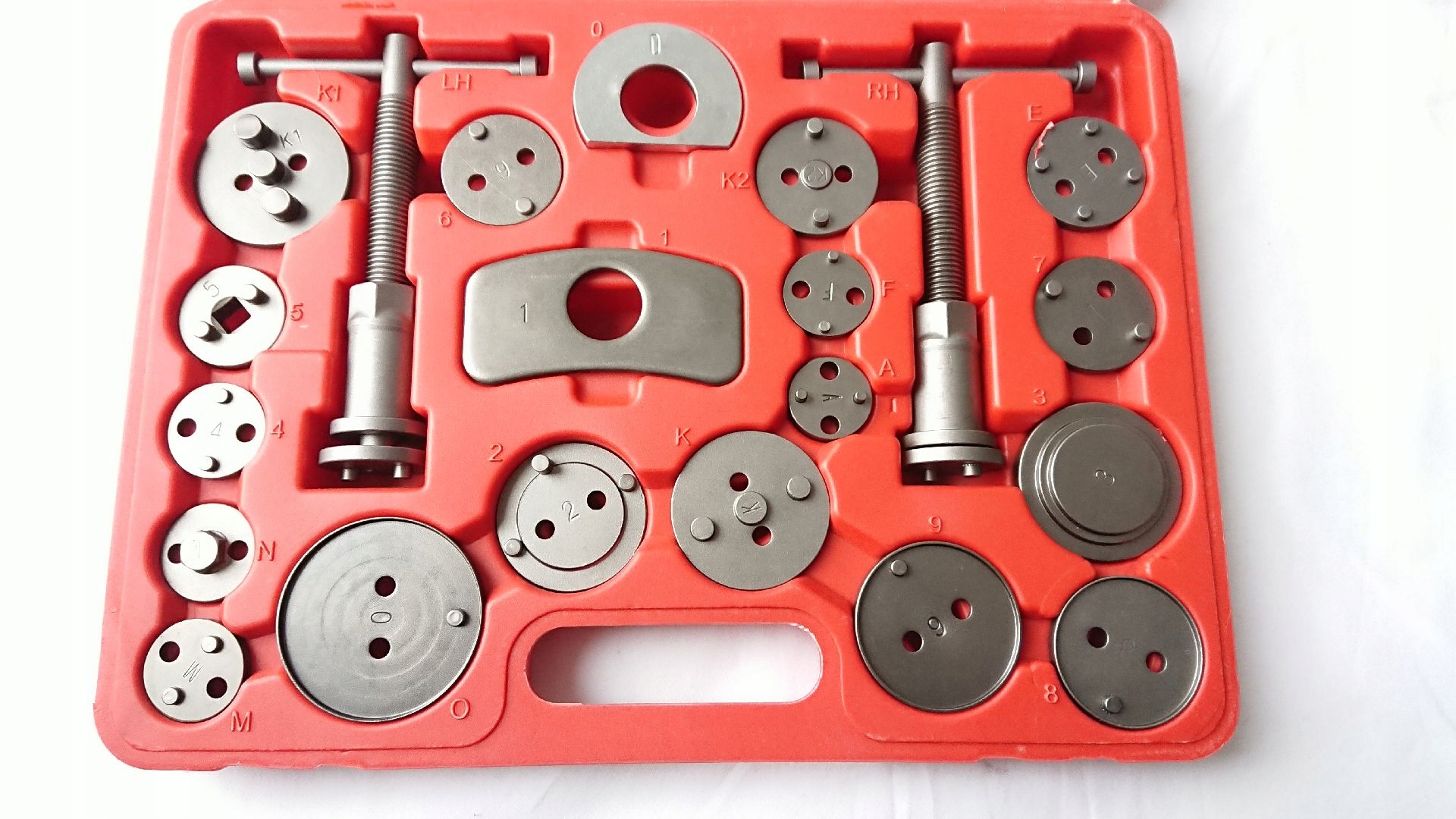 ZESTAW DO WYCISKANIA TLOCZKOW HAMULCOWYCH 27el Mark Other