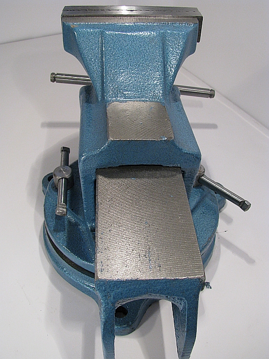 IMADŁO ŚLUSARSKIE OBROTOWE 1255-125 BISON BIAL Rodzaj imadła obrotowe