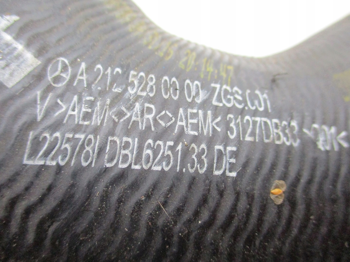 pipe hose MERCEDES E class A2125280000